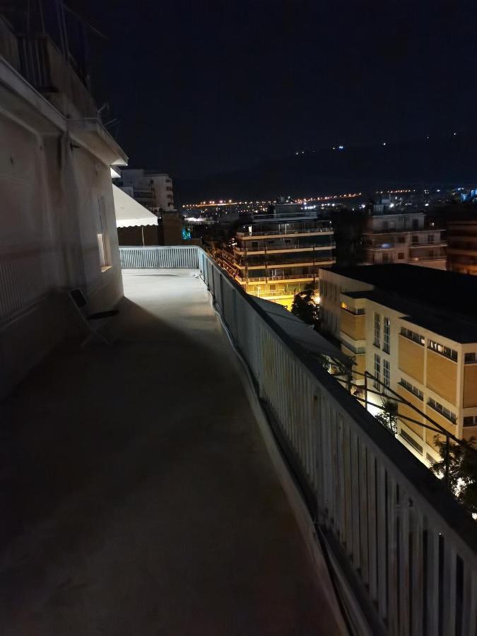 Penthouse Spacious W Super Wifi & Terrace, 2 Min From Metro Apartamento Atenas Exterior foto